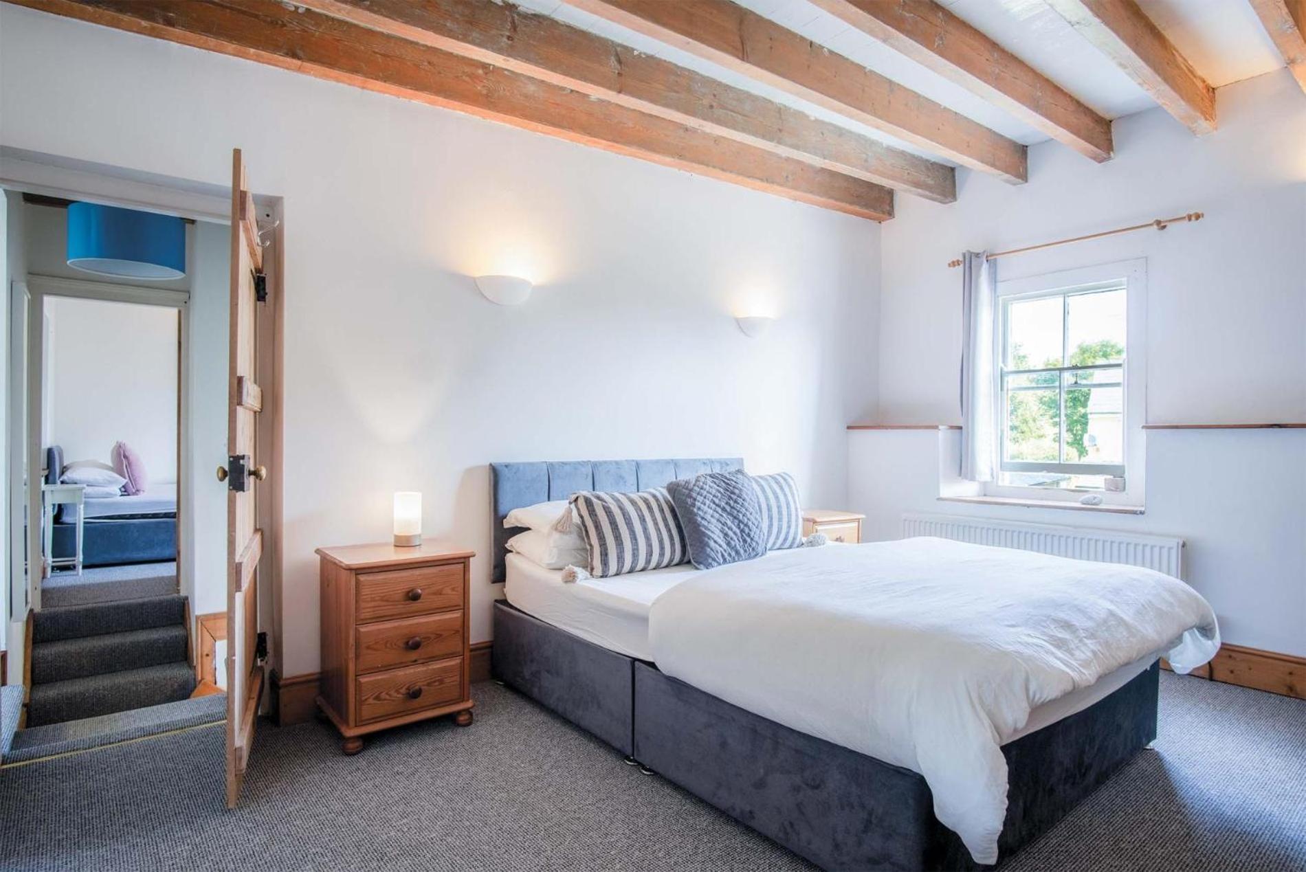 Angle Adventures - 4 Bedroom Cottage - Angle ภายนอก รูปภาพ